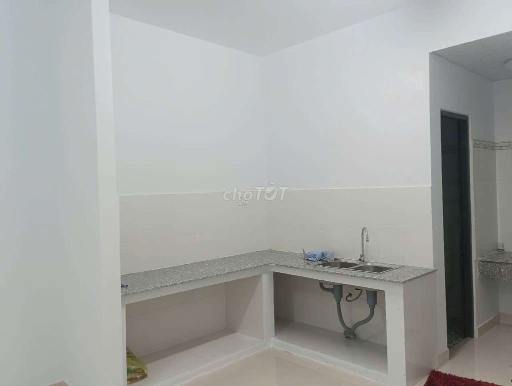CHO THUÊ CHUNG CƯ GẦN BIỂN – 2 PHÒNG NGỦ, GIÁ CHỈ 5 TRIỆU/THÁNG - Ảnh 1